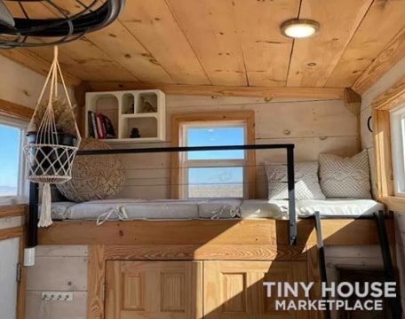 THOW, King Loft, Lots of Storage - Image 3